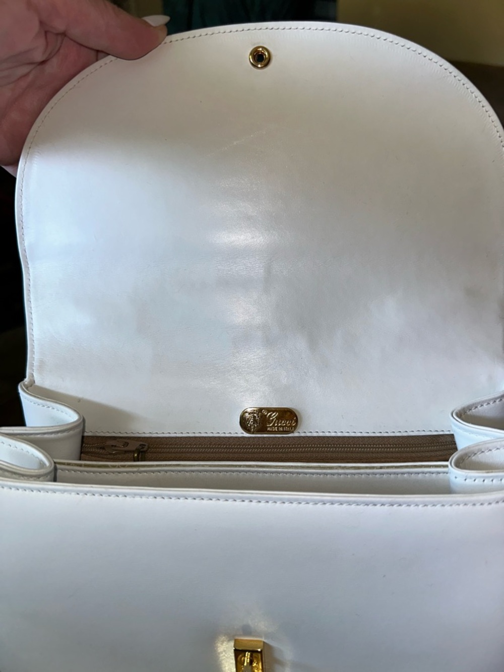 Vintage Gucci Kelly-like White Calfskin Leather Handbag with Suede Interior - Picture 12 of 16